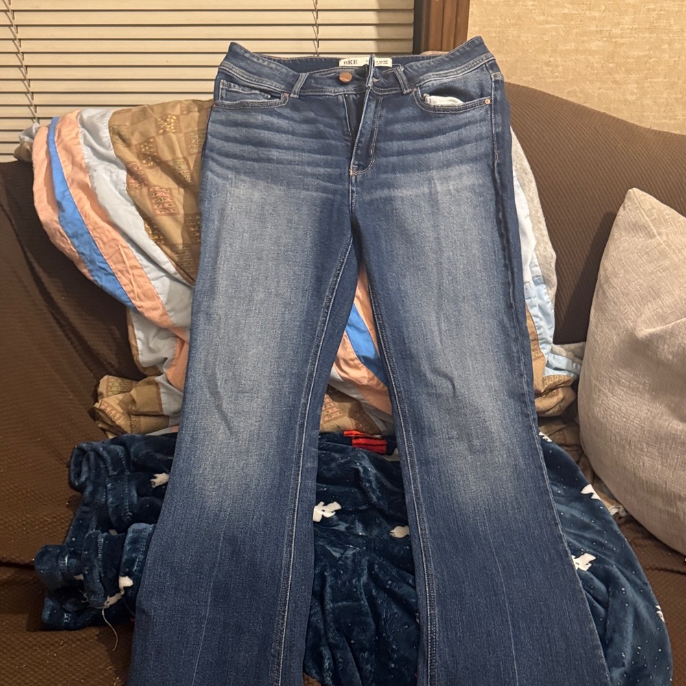 Buckle Classic Blue Flare Jeans